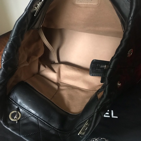 SOLD!Authentic Chanel Large Quilted Lambskin Tote - Picture 6 of 8